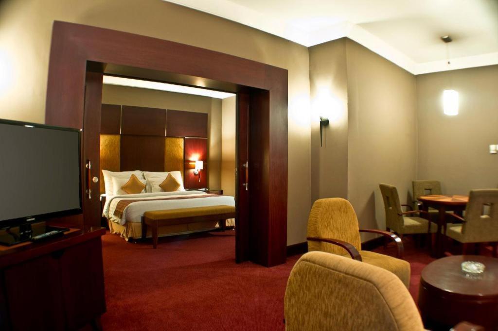 Hotel Blue Sky Balikpapan (Borneo)