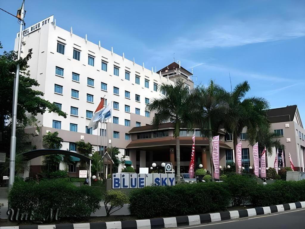 Blue Sky Hotel Balikpapan (Borneo)