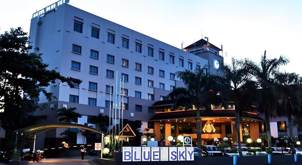 Blue Sky 4*